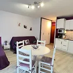 Spacieux Avec Balcon, Ideal Pour 2 Personnes - Fr-1-555-73 إيكس ليه با